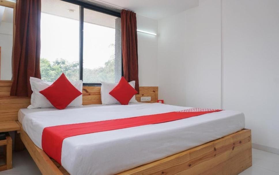 Lavish Living Villa Varanasi Dış mekan fotoğraf